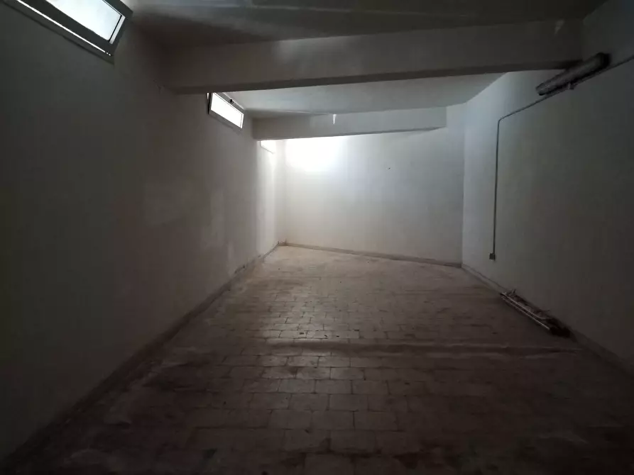 Immagine 7 di Magazzino in affitto  a Siracusa