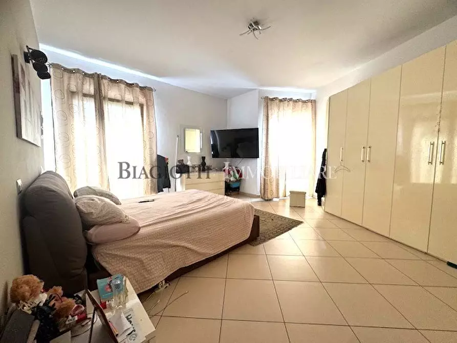 Immagine 19 di Quadrilocale in vendita  a Livorno