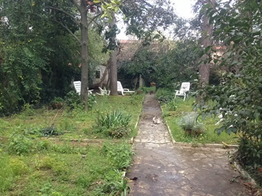 Immagine 20 di Casa semindipendente in vendita  a Livorno