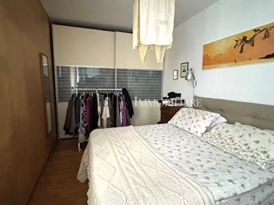 Immagine 17 di Trilocale in vendita  a Livorno