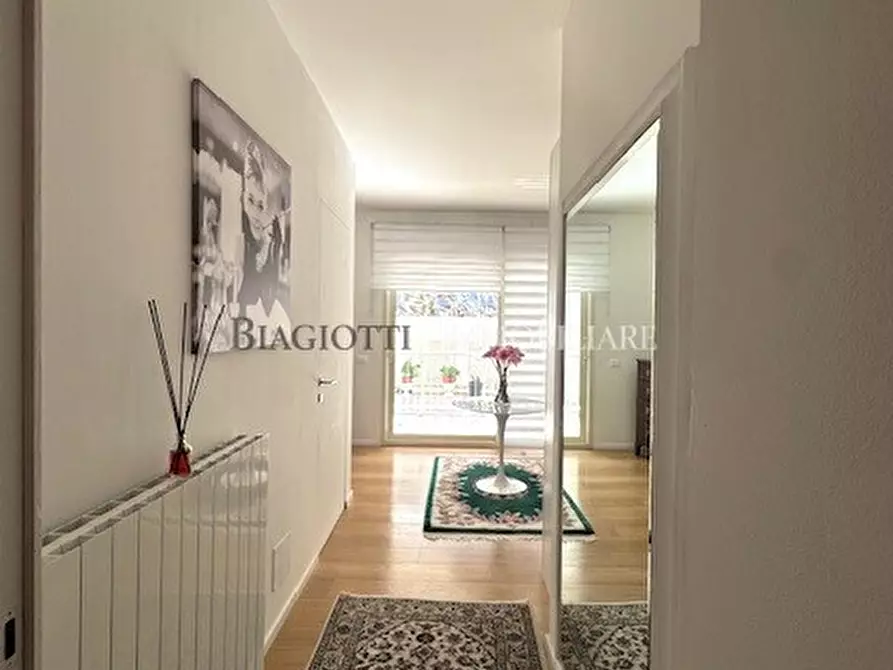 Immagine 16 di Appartamento in vendita  a Livorno