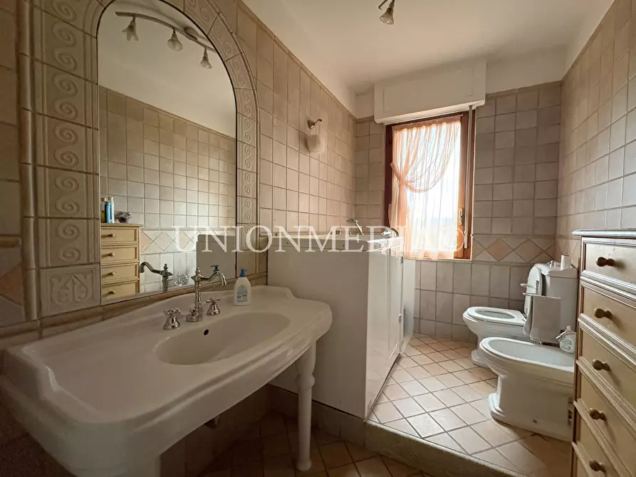 Immagine 18 di Appartamento in vendita  in Via Nazionale a Aulla