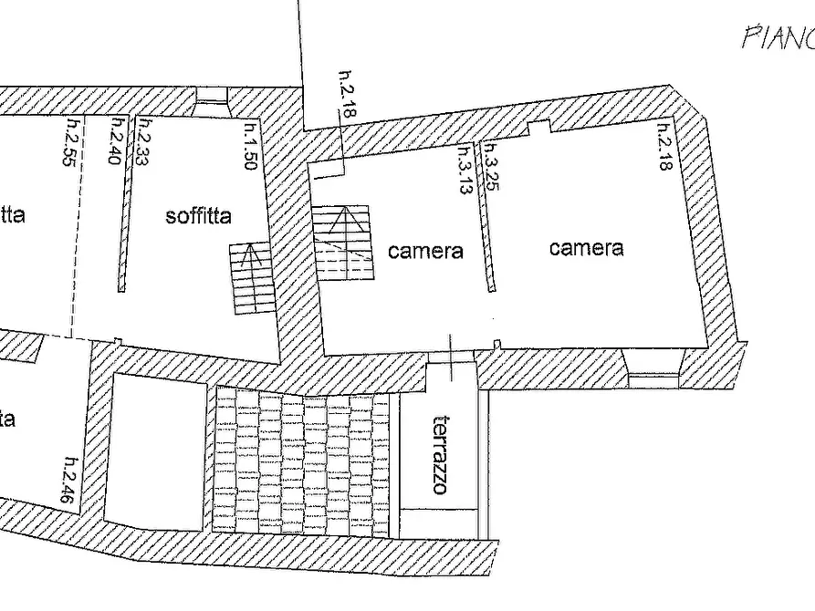 Immagine 30 di Casa semindipendente in vendita  in via giucano a Fosdinovo