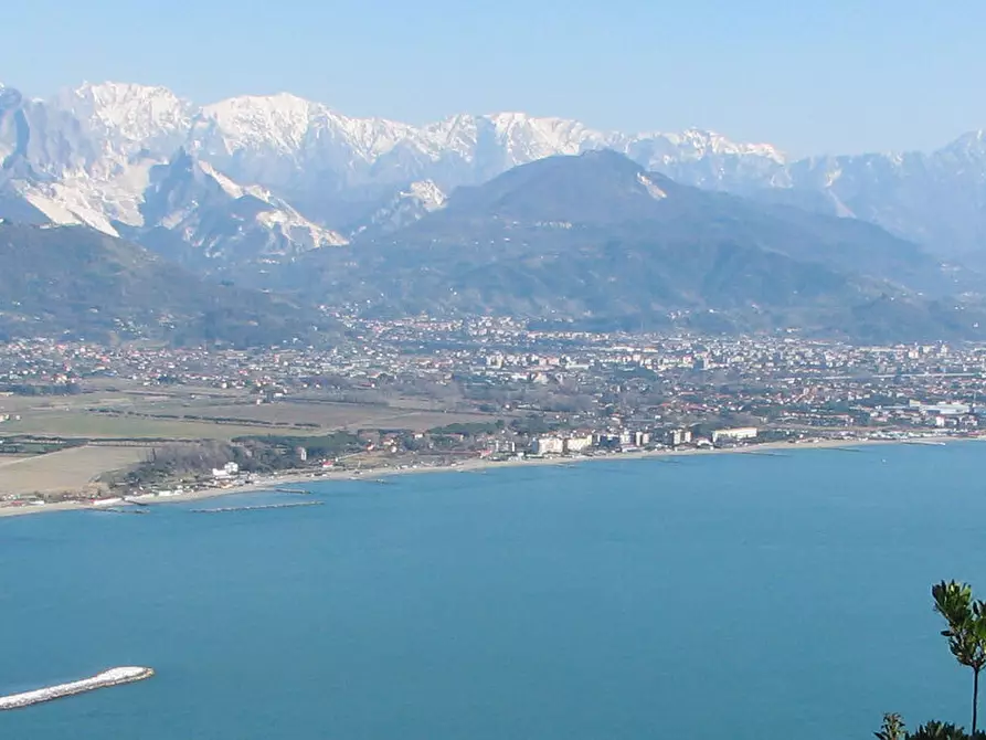 Immagine 21 di Appartamento in vendita  in Via Piero Gobetti a Ortonovo