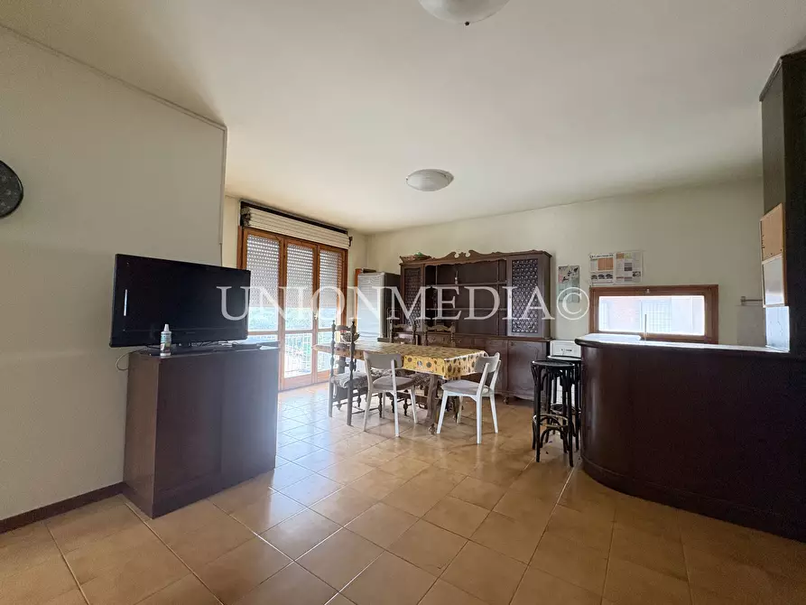 Immagine 1 di Appartamento in vendita  in Via porta parma 12 a Sarzana