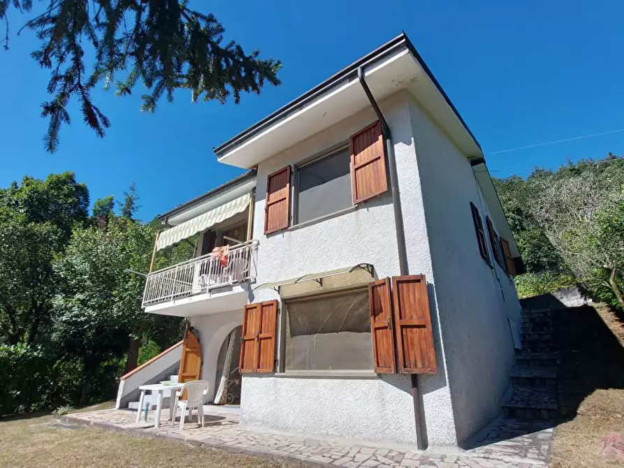 Immagine 2 di Casa bifamiliare in vendita  in Via GIGNOLA a Fosdinovo