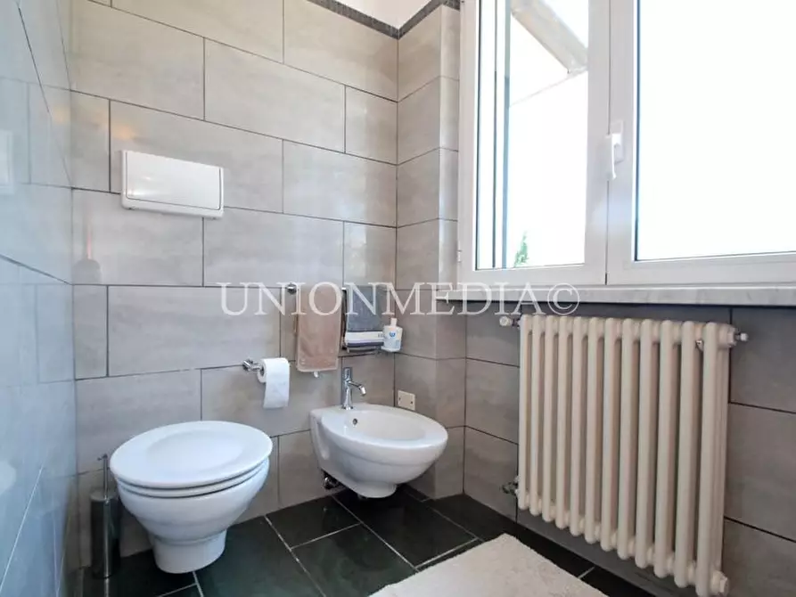 Immagine 49 di Villa in vendita  in Via cappuccini a Sarzana