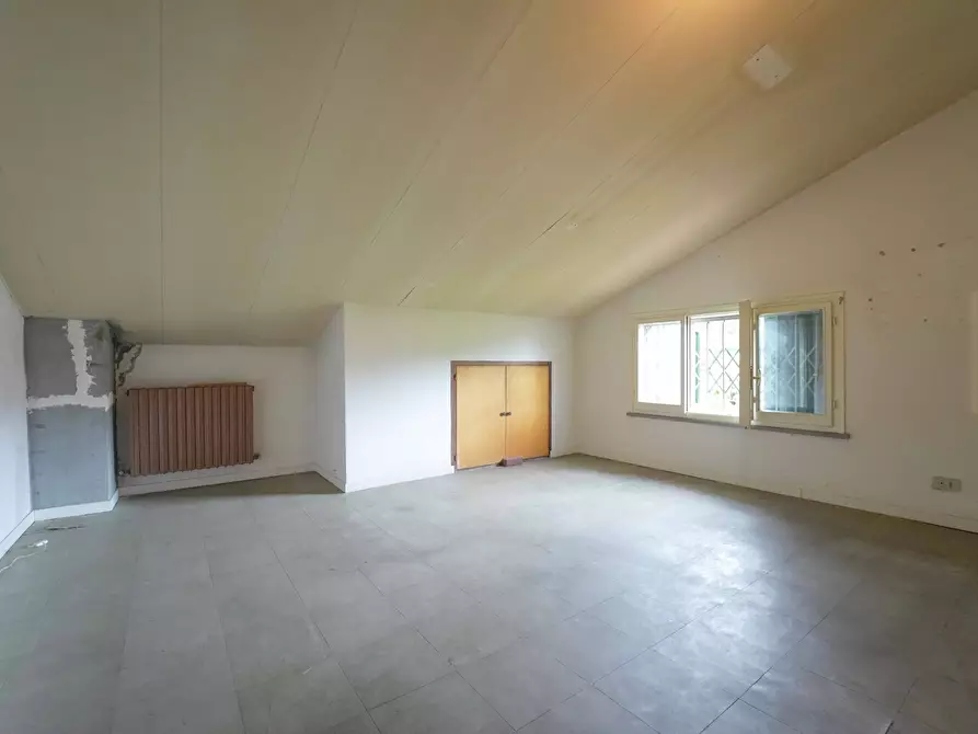 Immagine 48 di Villa in vendita  in Via di Mezzo 75 a Verucchio