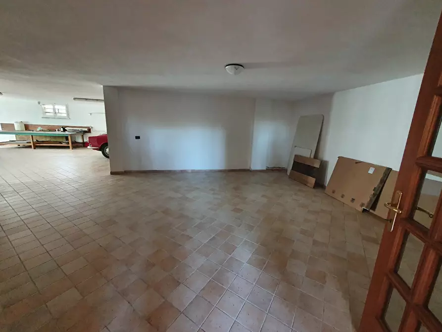 Immagine 41 di Villa in vendita  in dalla chiesa a Santarcangelo Di Romagna