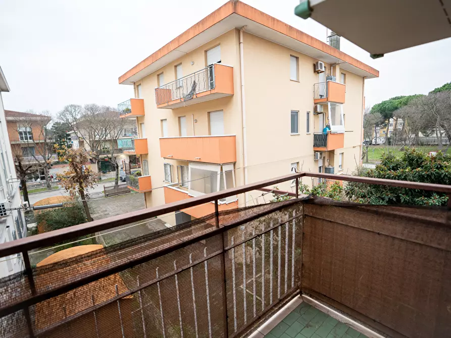 Immagine 17 di Trilocale in vendita  in Via Vega 51 a Rimini