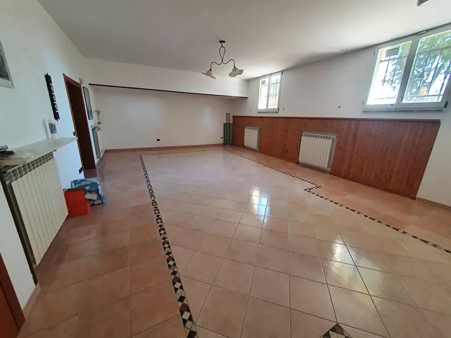 Immagine 37 di Villa in vendita  in dalla chiesa a Santarcangelo Di Romagna