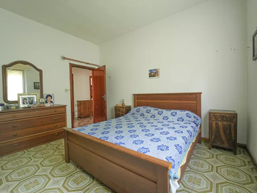 Immagine 11 di Casa bifamiliare in vendita  in Via Montefeltro 130 a Novafeltria