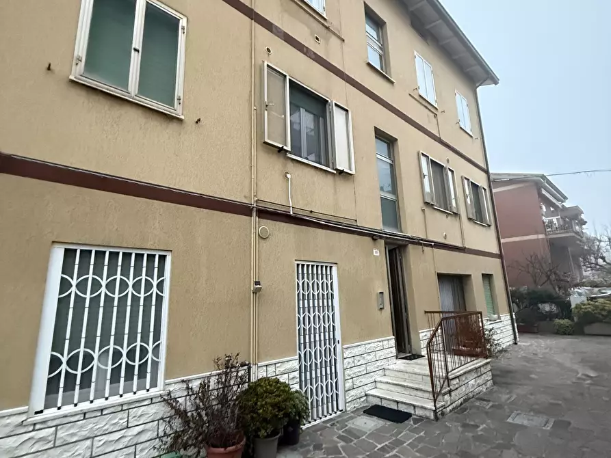 Immagine 33 di Quadrilocale in vendita  in Via Monte San Michele 11 a Rimini