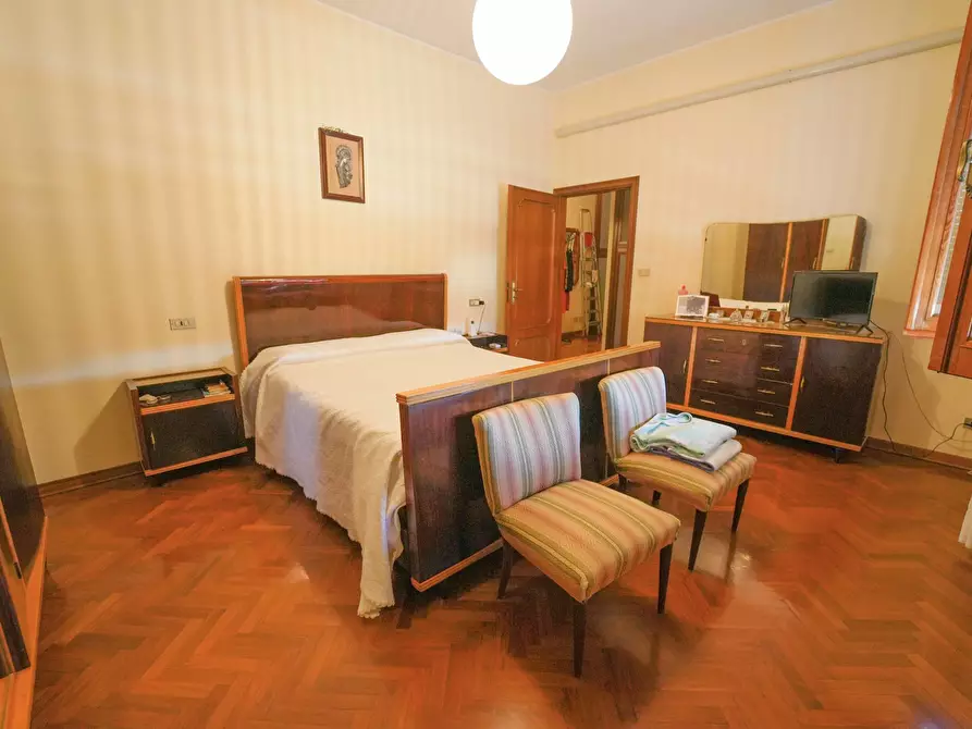 Immagine 5 di Quadrilocale in vendita  in via ugo braschi 36 a Santarcangelo Di Romagna