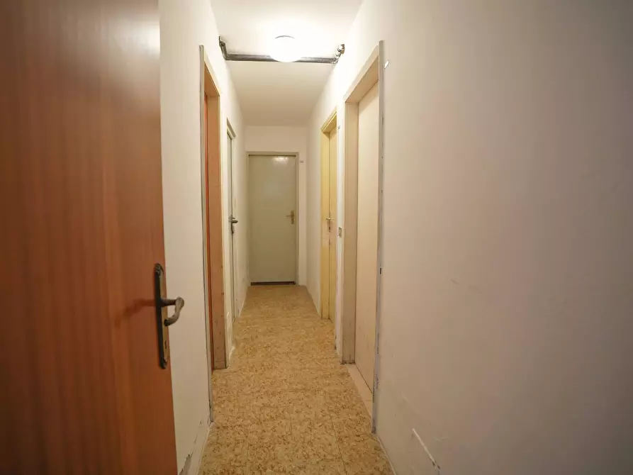 Immagine 25 di Trilocale in vendita  in Via Giovanni Amendola 3 a Rimini