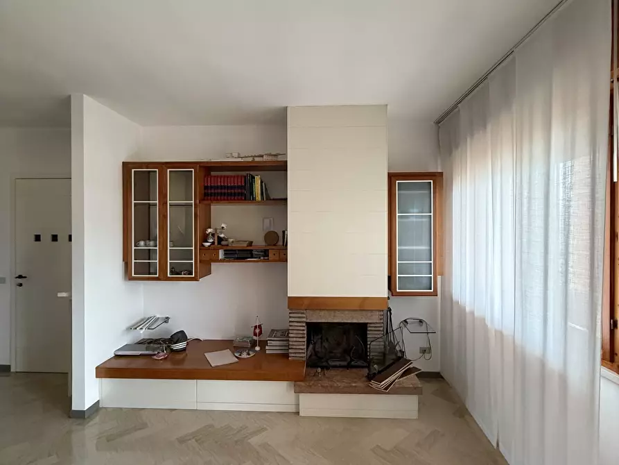 Immagine 24 di Pentalocale in vendita  in Via Busca 115 a Santarcangelo Di Romagna