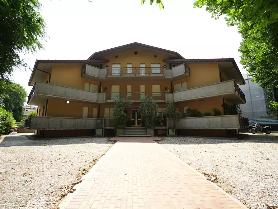 Immagine 13 di Bilocale in vendita  in Via C. Pisacane 23A a Cattolica