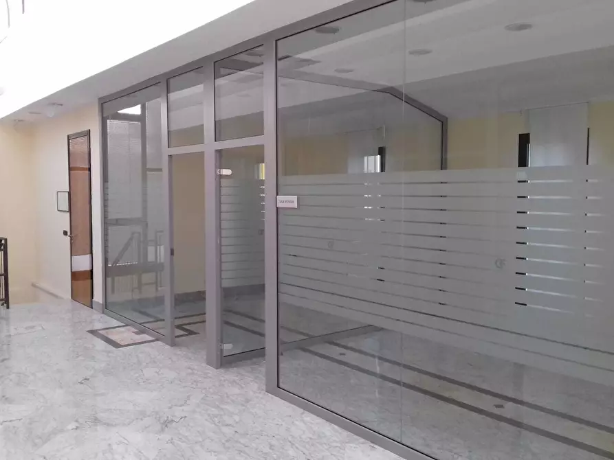 Immagine 7 di Ufficio in vendita  in Via per Poviglio 16 a Reggio Nell'emilia