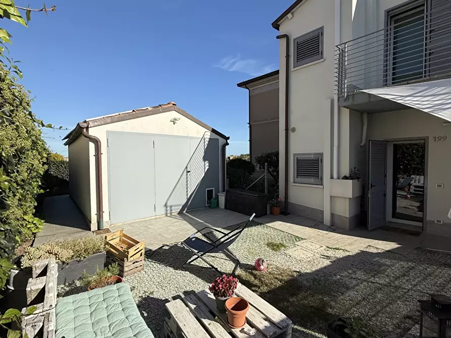 Immagine 1 di Villetta a schiera in vendita  in Via Vecchia Marecchia 199 a Santarcangelo Di Romagna