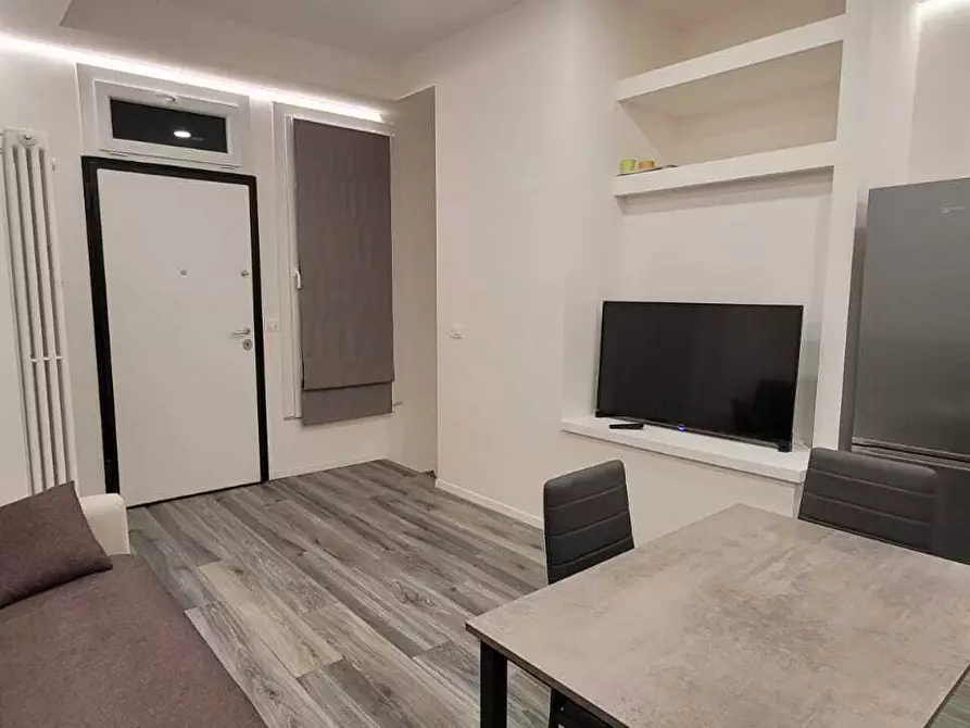 Immagine 9 di Quadrilocale in affitto  in Via della Battaglia 3 a Bologna