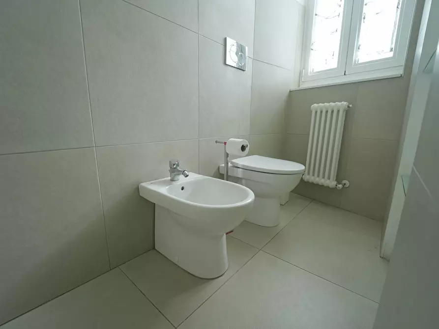 Immagine 15 di Loft/Open space in vendita  a Cervia