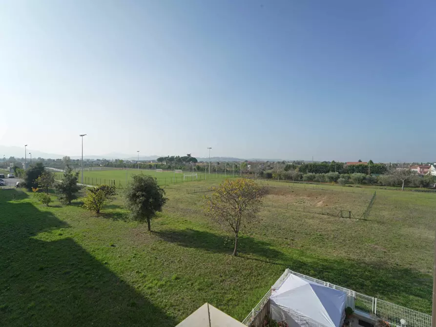 Immagine 23 di Trilocale in vendita  in Via Baracchi 10 a Rimini