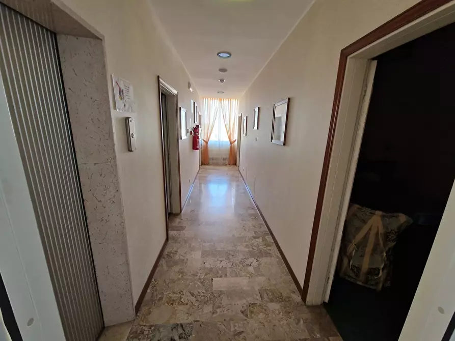 Immagine 16 di Albergo/B&B/Residence in vendita  in Viale Regina Margherita 27b a Rimini
