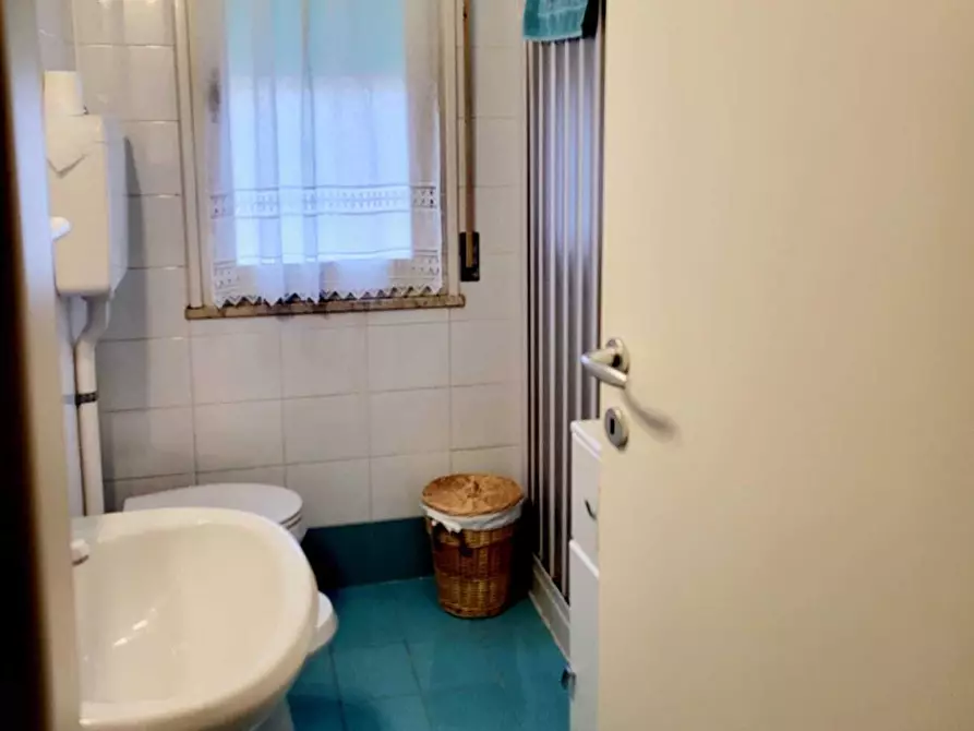 Immagine 4 di Trilocale in vendita  in via GIUNONE 14 a Cervia