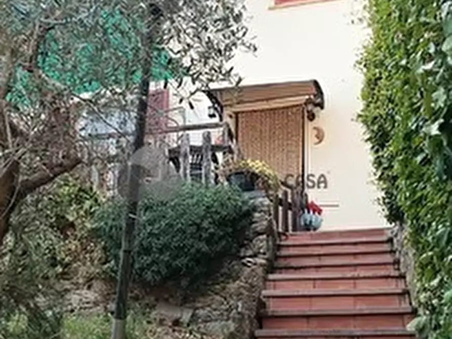 Immagine 31 di Porzione di casa in vendita  in via Figliola snc a Ortonovo