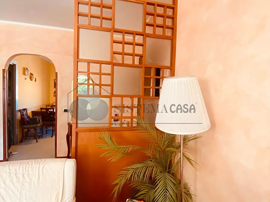 Immagine 8 di Quadrilocale in vendita  in Via Brigate partigiane 94 a Follo