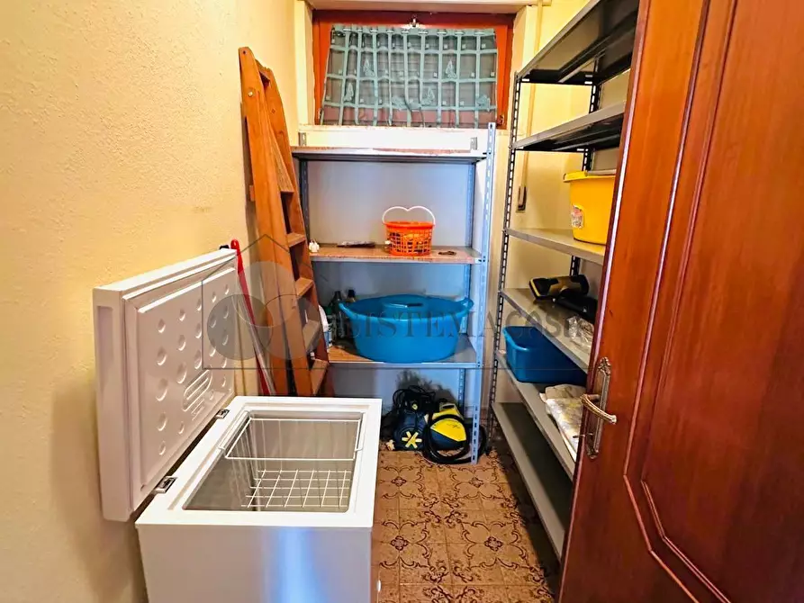 Immagine 45 di Villa in vendita  in Via 1º Maggio 12 a Follo