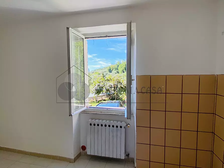 Immagine 10 di Porzione di casa in vendita  in via pegui 1 a Calice Al Cornoviglio