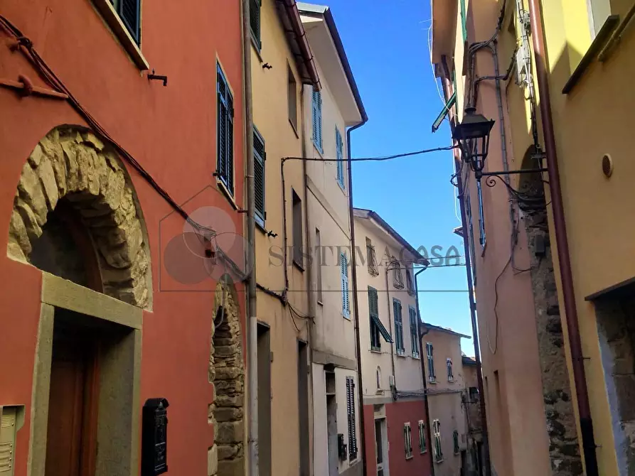 Immagine 2 di Rustico / casale in vendita  in Via Rocchetta 2B a Borghetto Di Vara