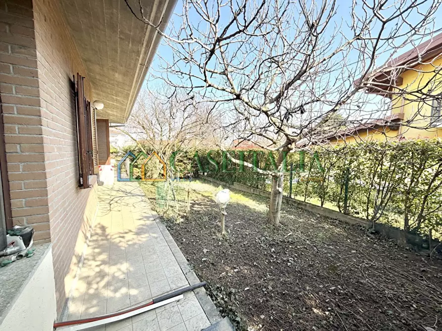 Immagine 3 di Villa in vendita  in STRADA ANTICA DI BUTTIGLIERA ALTA 11 a Rosta