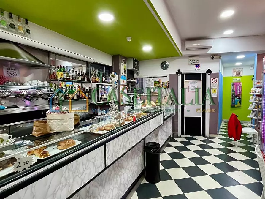 Immagine 4 di Bar / Ristorante in vendita  in Corso Orbassano 299 a Torino