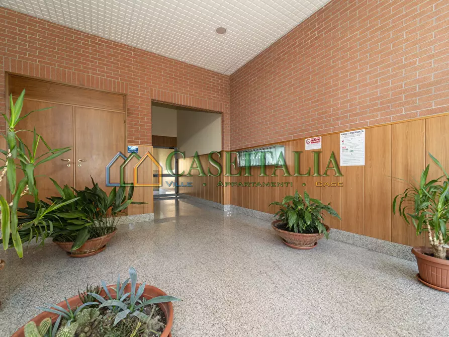 Immagine 2 di Quadrilocale in vendita  in Corso Carlo e Nello Rosselli 180 a Torino