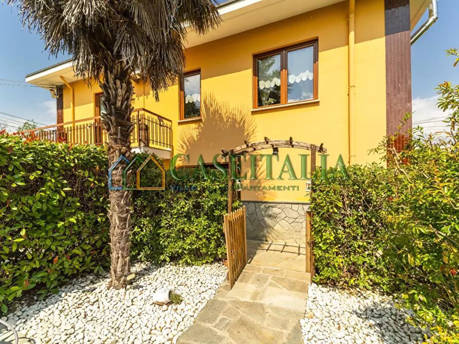 Immagine 11 di Villa in vendita  in Via Mario Greco 61 a Buttigliera Alta