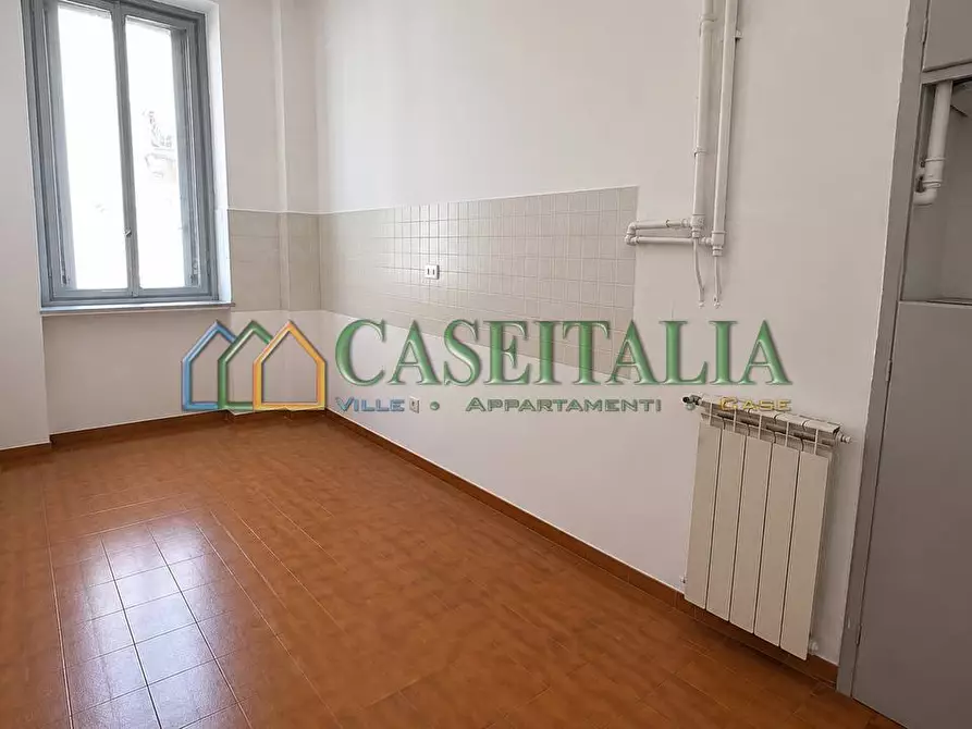 Immagine 7 di Quadrilocale in vendita  in Via Vincenzo Vela 40 a Torino