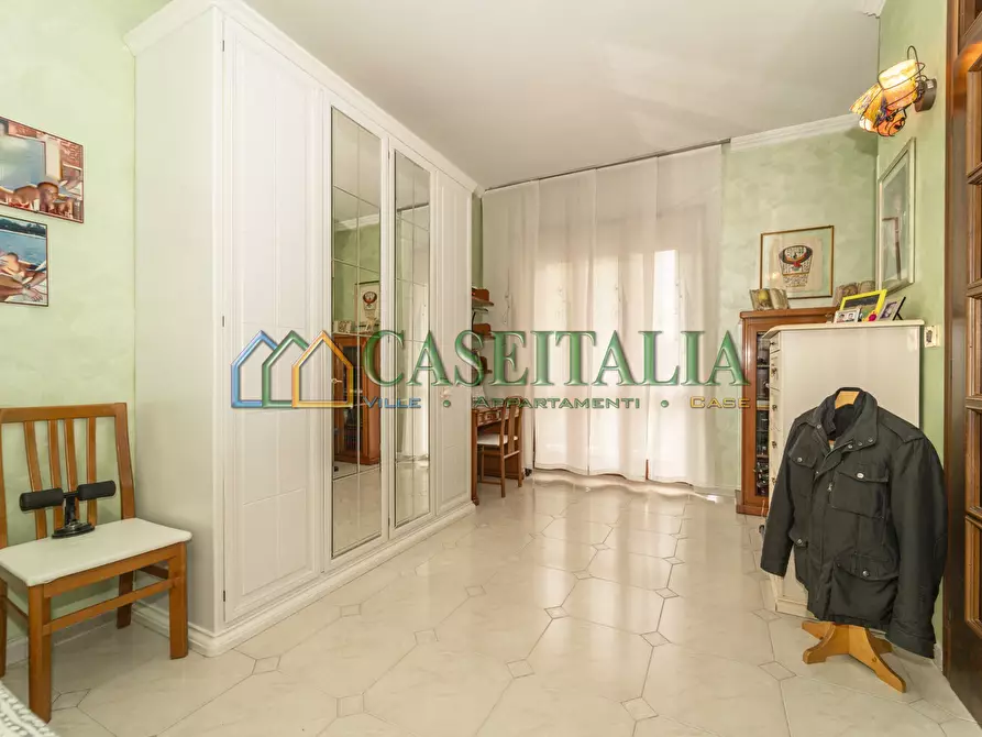 Immagine 20 di Quadrilocale in vendita  in Piazza Kennedy 17 a Beinasco