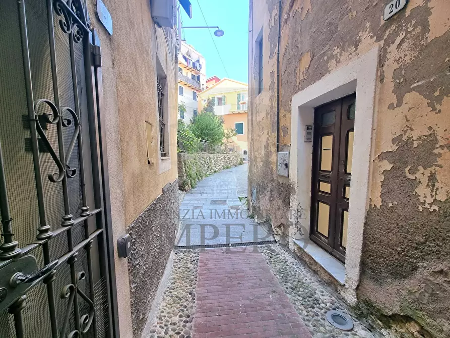 Immagine 12 di Bilocale in vendita  in Vico Saonese 18 a Ventimiglia