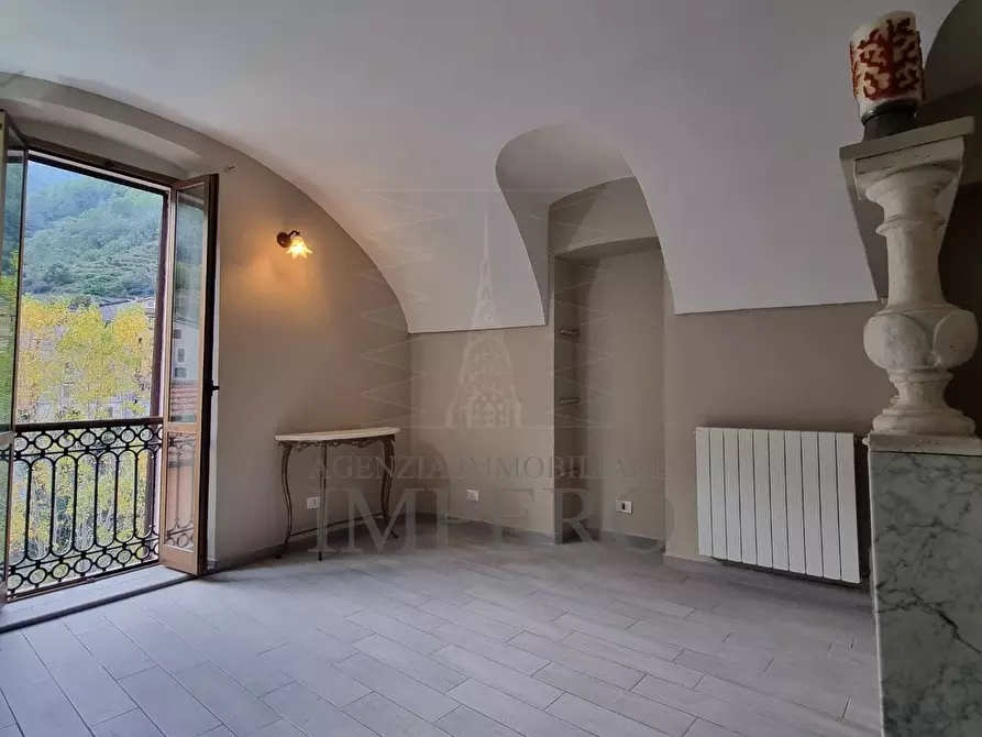 Immagine 3 di Pentalocale in vendita  in Via Case Palanchi 9 a Ventimiglia