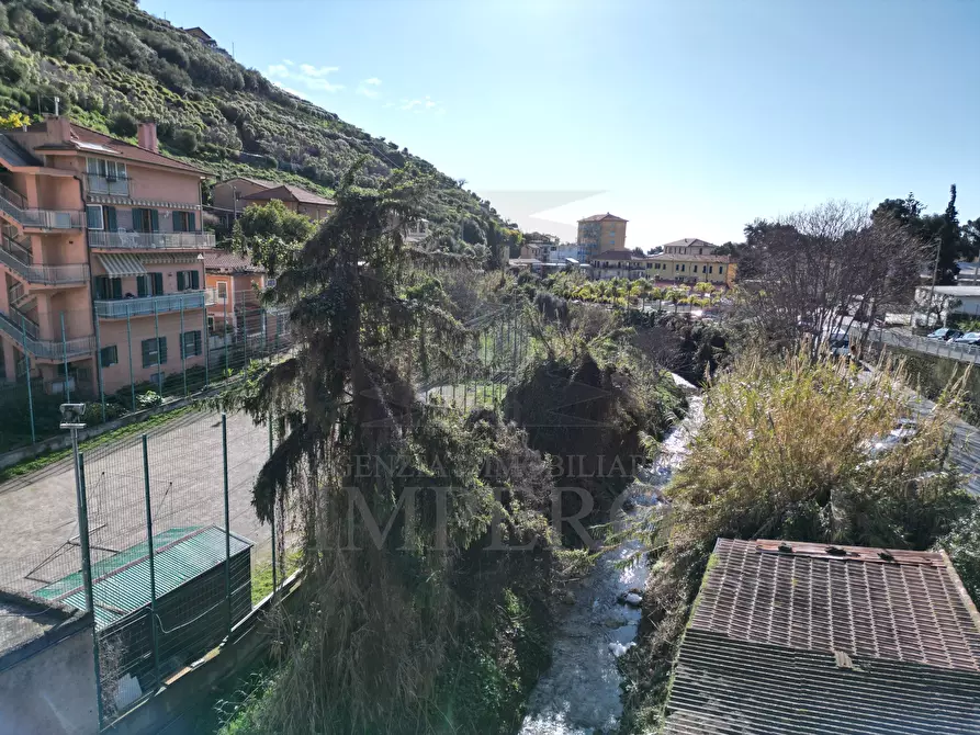 Immagine 24 di Trilocale in vendita  in via della resistenza 17 a Ventimiglia