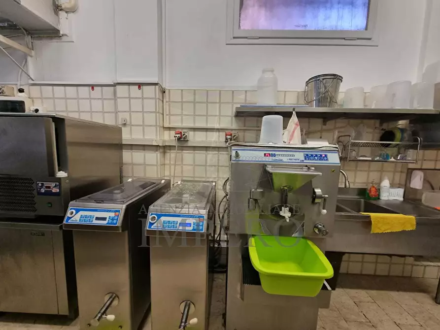 Immagine 22 di Bar / Ristorante in vendita  in Via Roma 28/c a Ventimiglia