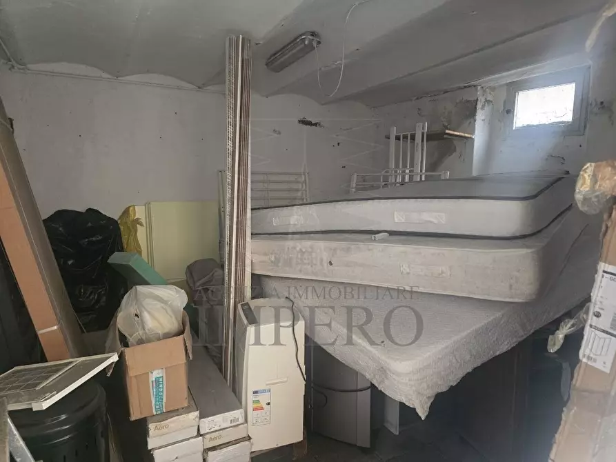 Immagine 8 di Magazzino in vendita  in Via San Secondo 2 a Ventimiglia
