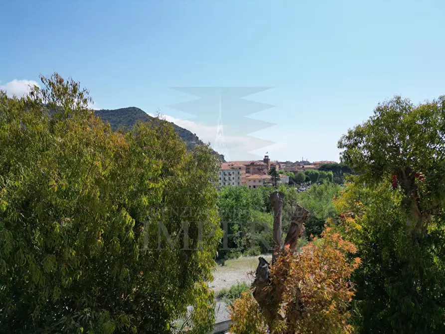 Immagine 23 di Quadrilocale in vendita  in Via Trossarelli 6a a Ventimiglia