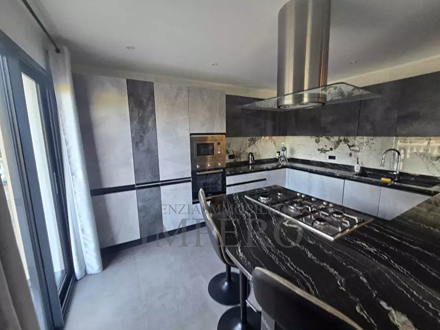 Immagine 5 di Casa indipendente in vendita  in Corso Nizza 9 a Ventimiglia