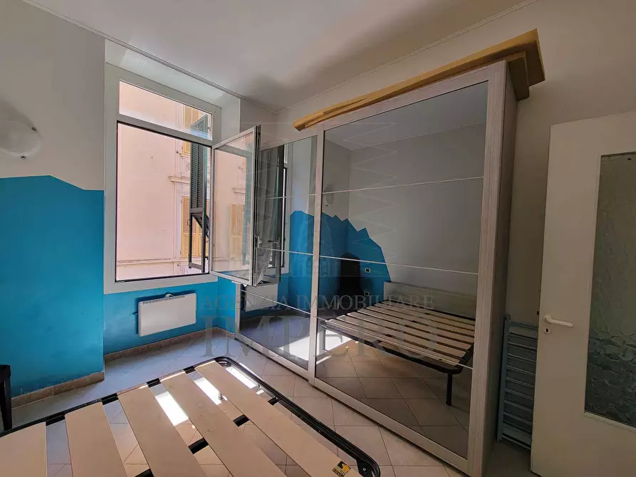 Immagine 22 di Trilocale in vendita  in Via Metella 1 a Ventimiglia