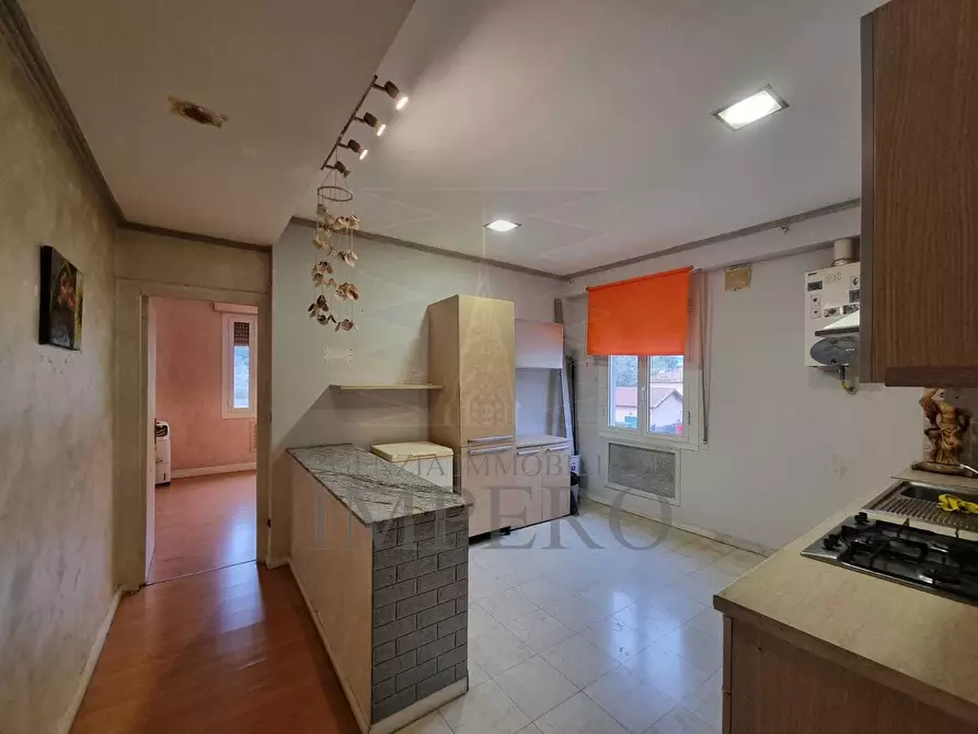 Immagine 21 di Trilocale in vendita  in Via de Amicis 16 a Ventimiglia