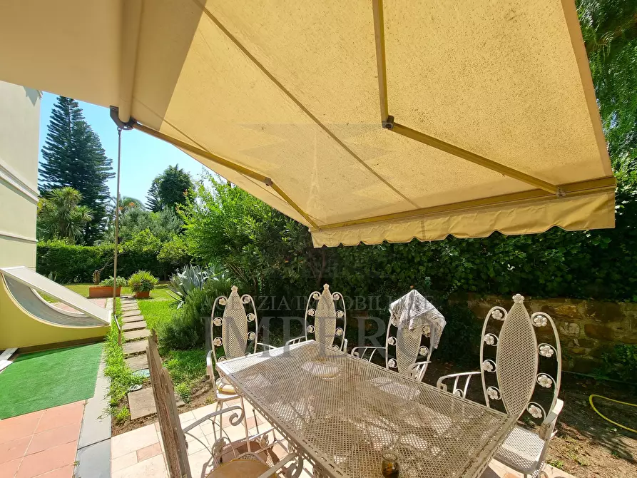 Immagine 41 di Pentalocale in vendita  in Via Romana 88 a Bordighera