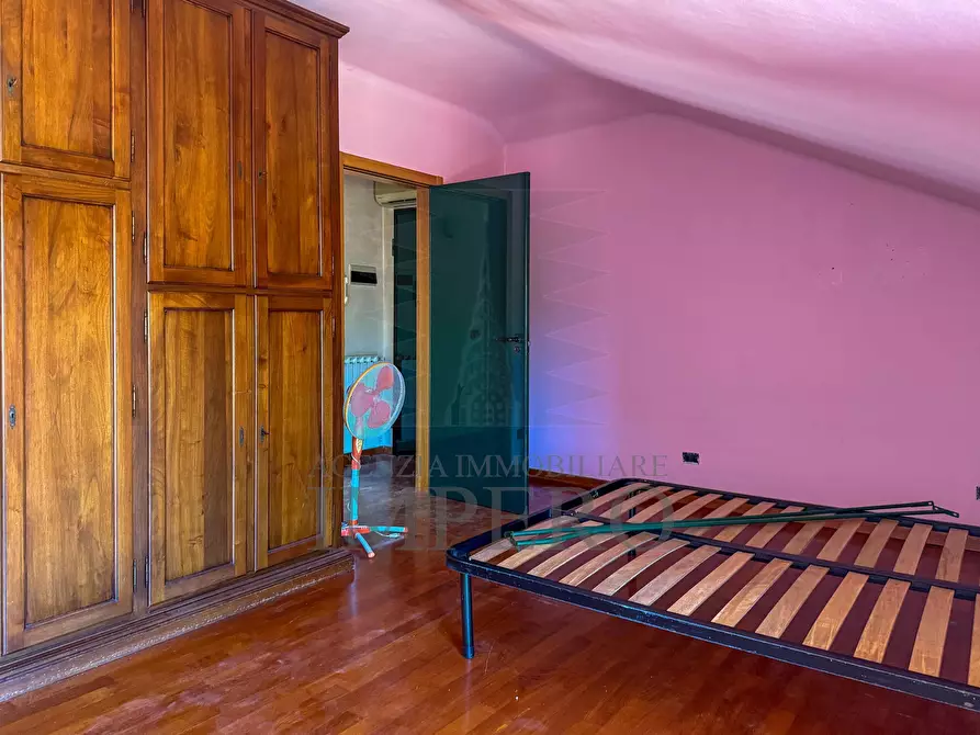 Immagine 11 di Pentalocale in vendita  in Località Gray 14 a Camporosso